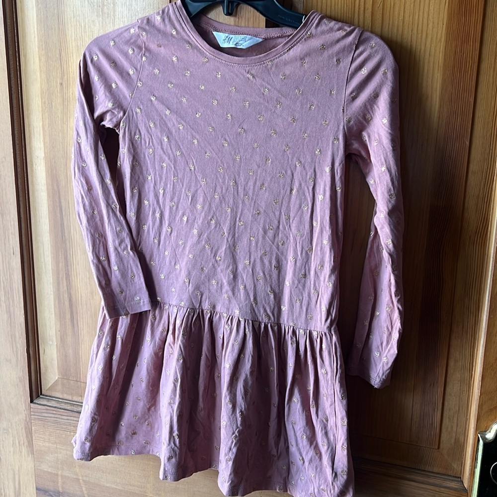 Pink / mauve color dress with gold sparkle dots.